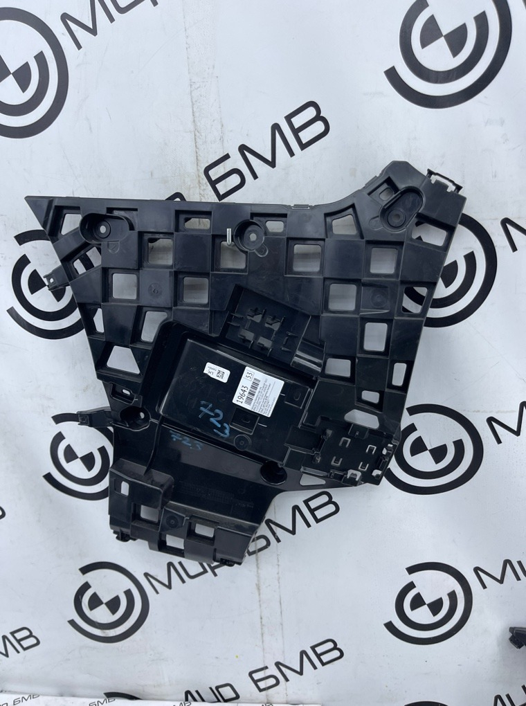 Кронштейн бампера BMW X7 xDrive40i LCI 2023 G07 B58B30P Задн. Лев.