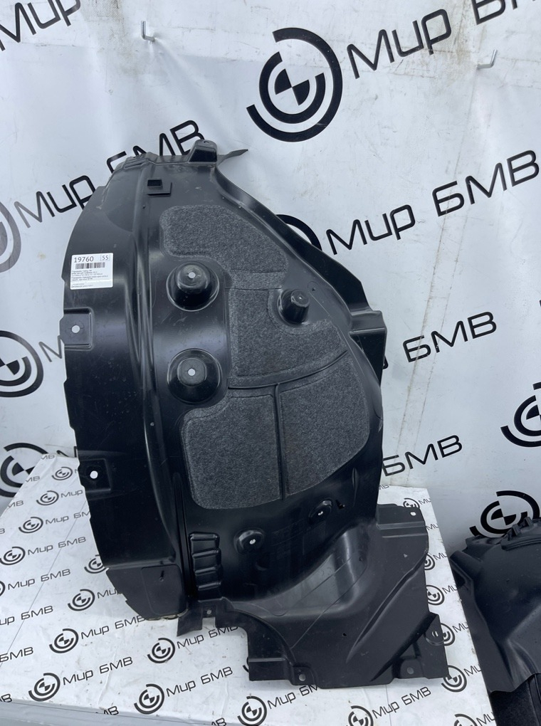 Подкрылок BMW XM 2023 G09 S68B44A Перед. Лев.
