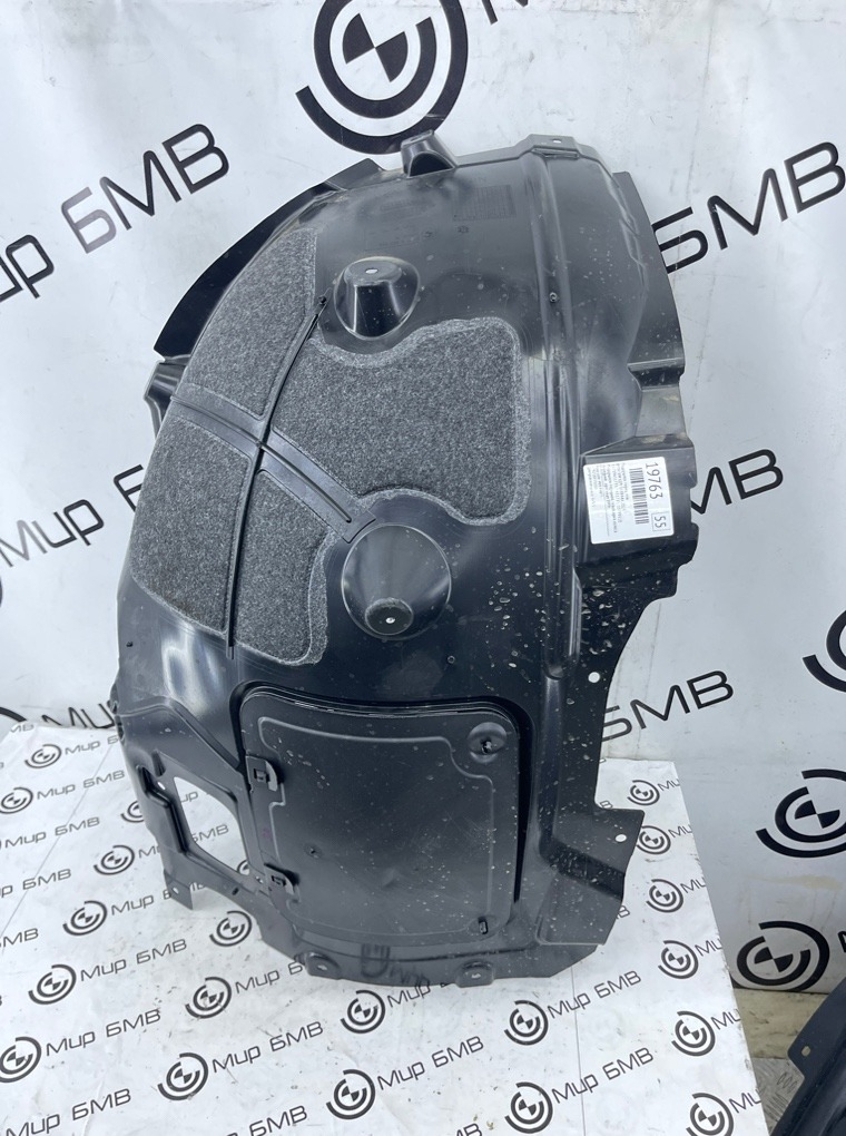 Подкрылок BMW XM 2023 G09 S68B44A Перед. Лев.