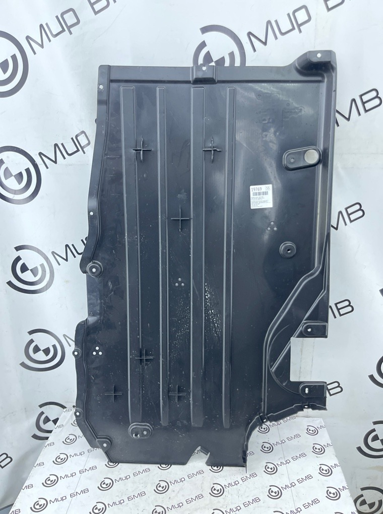Пыльник кузова BMW XM 2023 G09 S68B44A Задн. Прав.