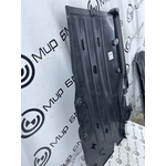 Пыльник кузова BMW XM 2023 G09 S68B44A Задн. Прав.