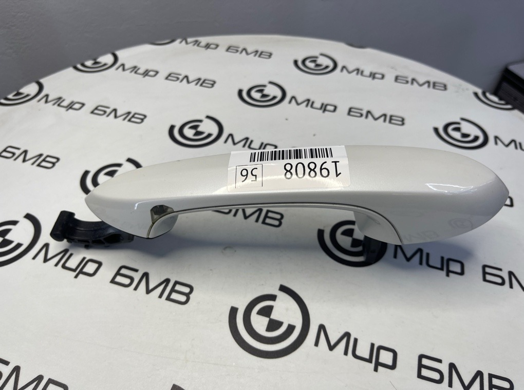 Ручка двери внешняя BMW X7 xDrive40i LCI 2023 G07 B58B30P Задн. Лев.