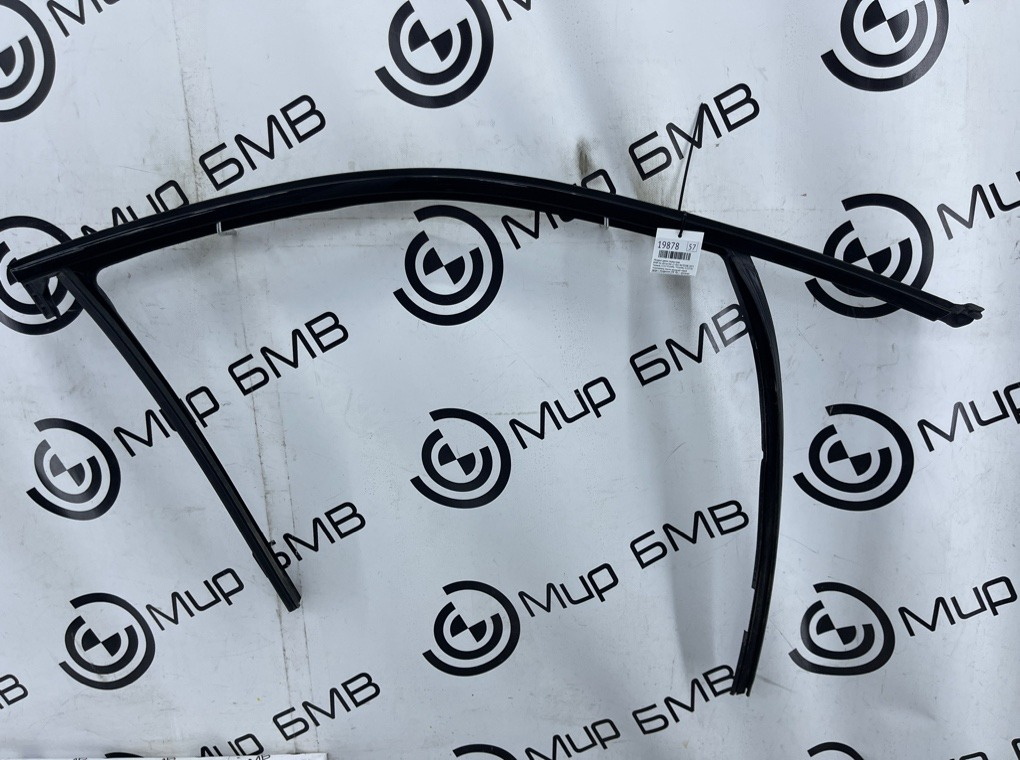 Молдинг двери BMW X4 xDrive20d LCI 2023 G02 B47D20B Перед. Прав.