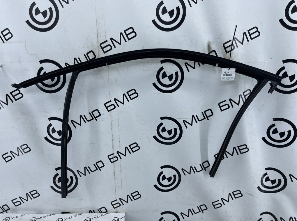 Молдинг двери BMW X4 xDrive20d LCI 2023 G02 B47D20B Перед. Лев.