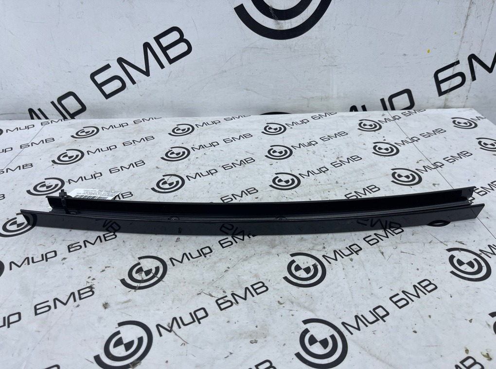 Направляющая стекла двери BMW X6 M LCI 2023 F96 S68B44A Задн. Прав.