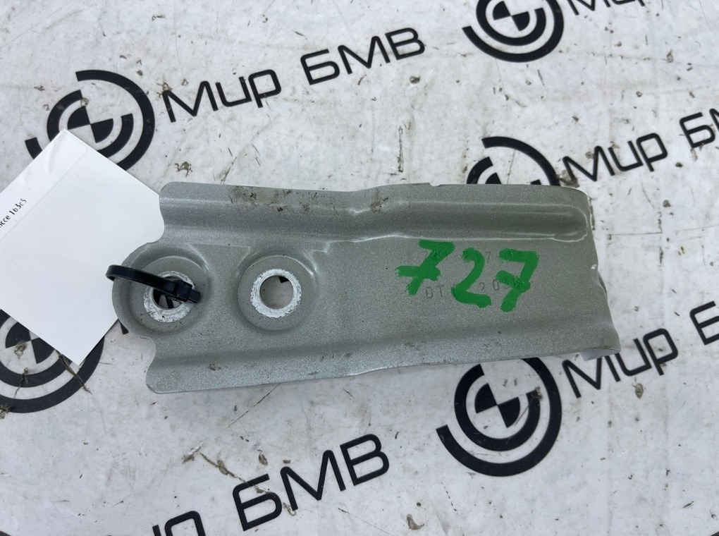 Кронштейн крыла BMW X7 xDrive40i LCI 2023 G07 B58B30P Перед. Лев.