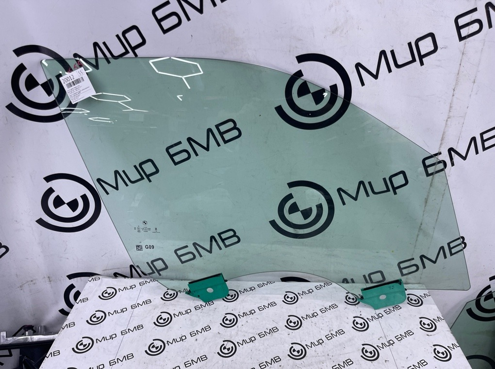 Стекло двери BMW XM 2023 G09 S68B44A Перед. Прав.