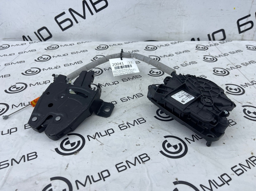 Доводчик двери багажника BMW X7 xDrive40i LCI 2023 G07 B58B30P Лев.