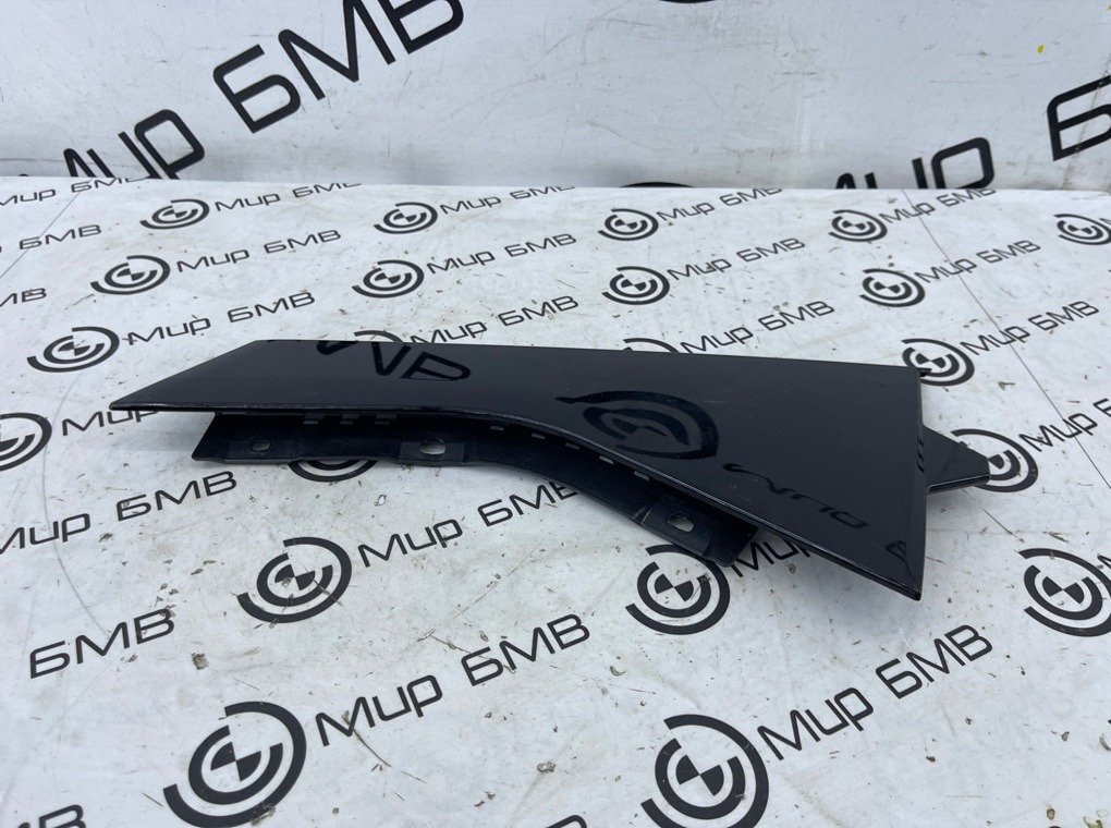 Накладка двери BMW XM 2023 G09 S68B44A Задн. Лев.