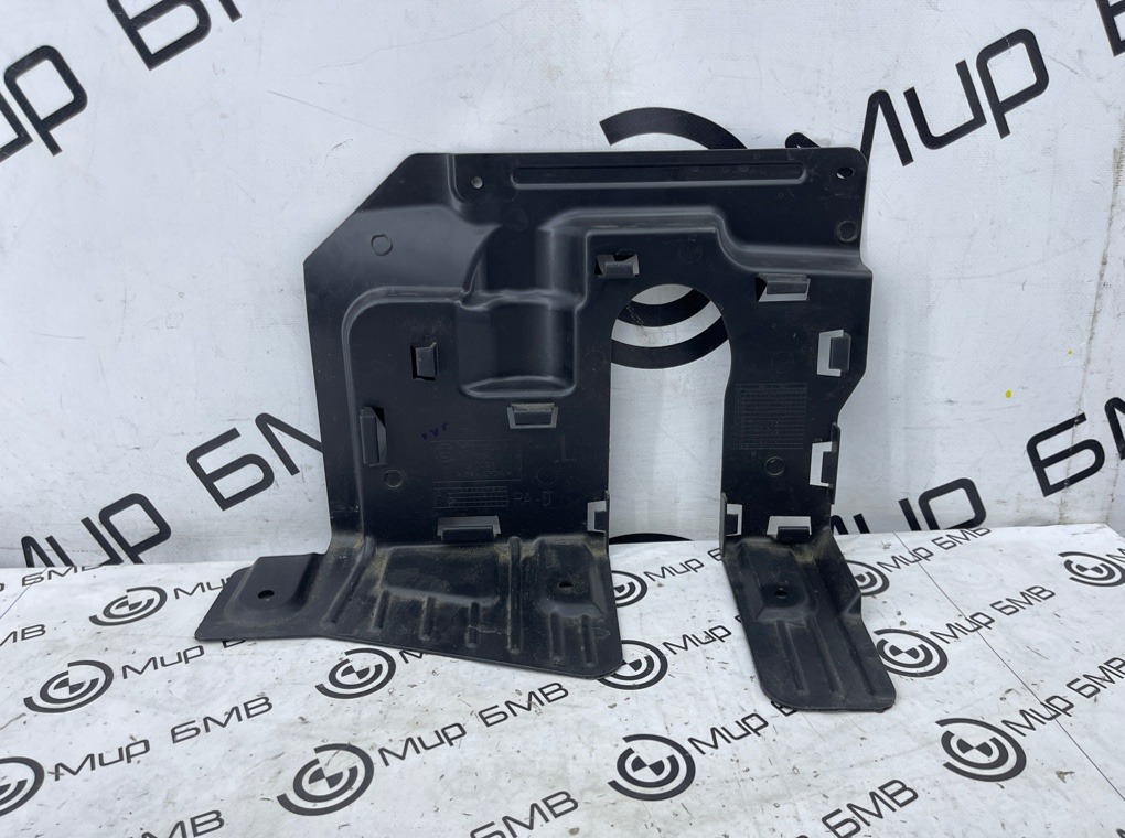 Пыльник рулевой рейки BMW X7 xDrive40i LCI 2023 G07 B58B30P Лев.