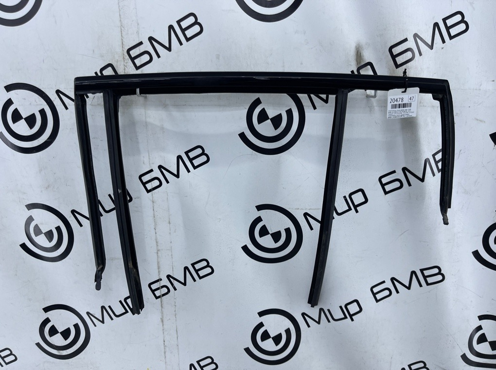 Уплотнитель стекла двери BMW X4 M40i LCI 2023 G02 B58B30C Задн. Лев.