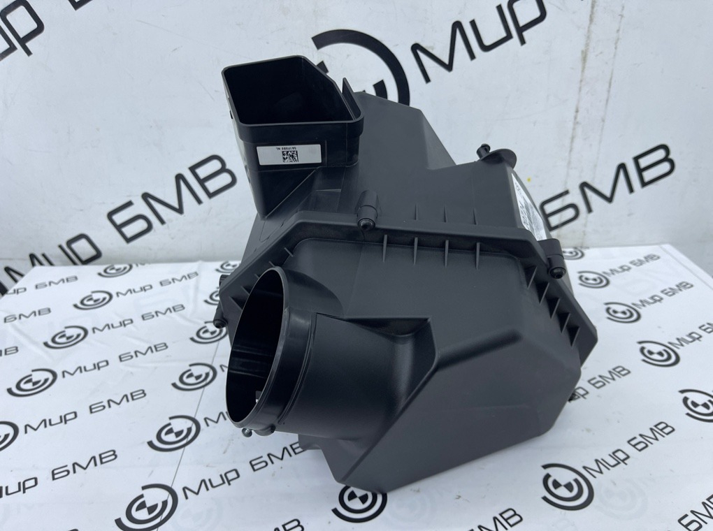 Корпус воздушного фильтра BMW X7 xDrive40i LCI 2023 G07 B58B30P