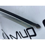 Уплотнитель стекла двери BMW X7 xDrive40i LCI 2023 G07 B58B30P Перед. Прав.