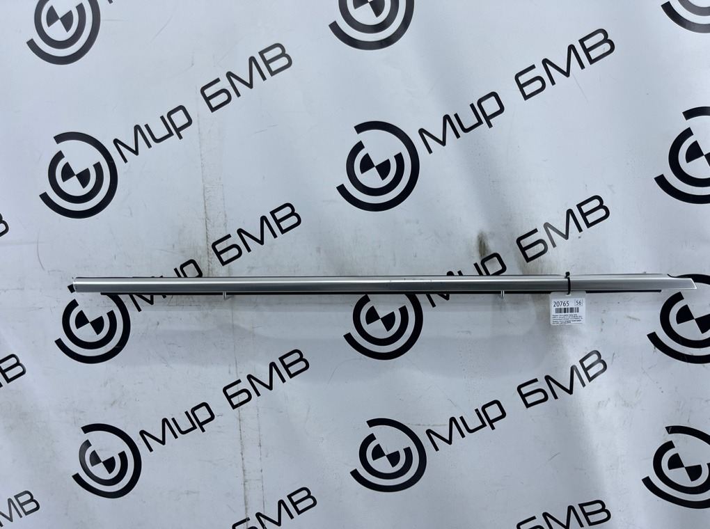 Молдинг стекла двери BMW X7 xDrive40i LCI 2023 G07 B58B30P Перед. Прав.