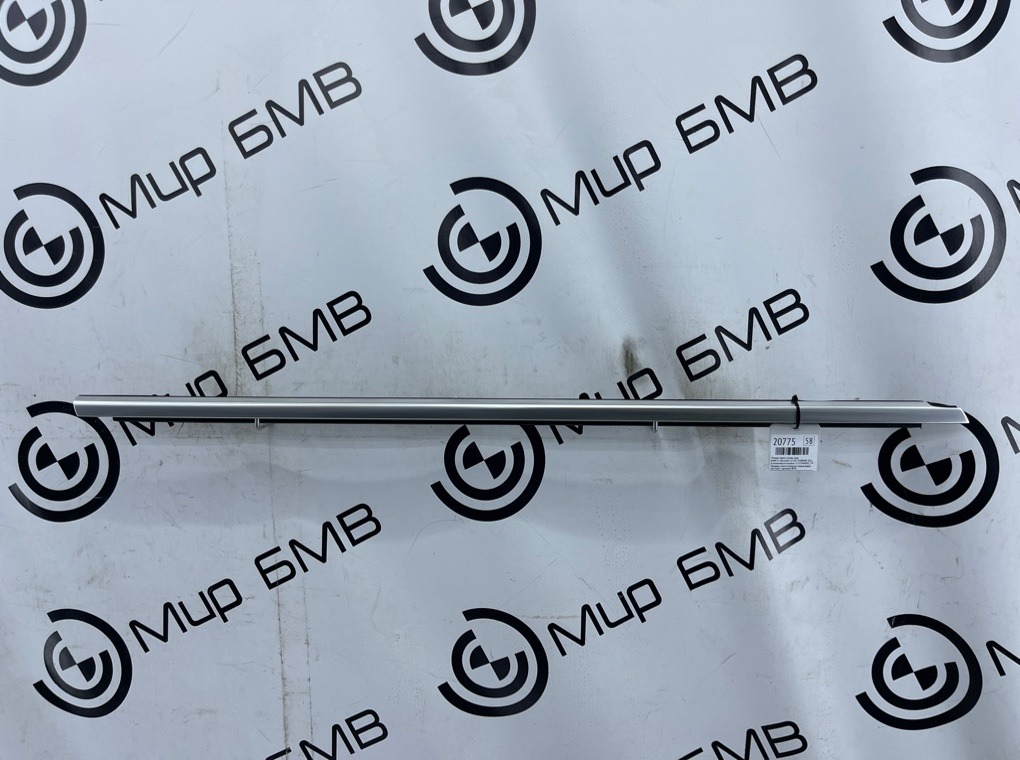 Молдинг двери BMW X7 xDrive40i LCI 2023 G07 B58B30P Перед. Прав.