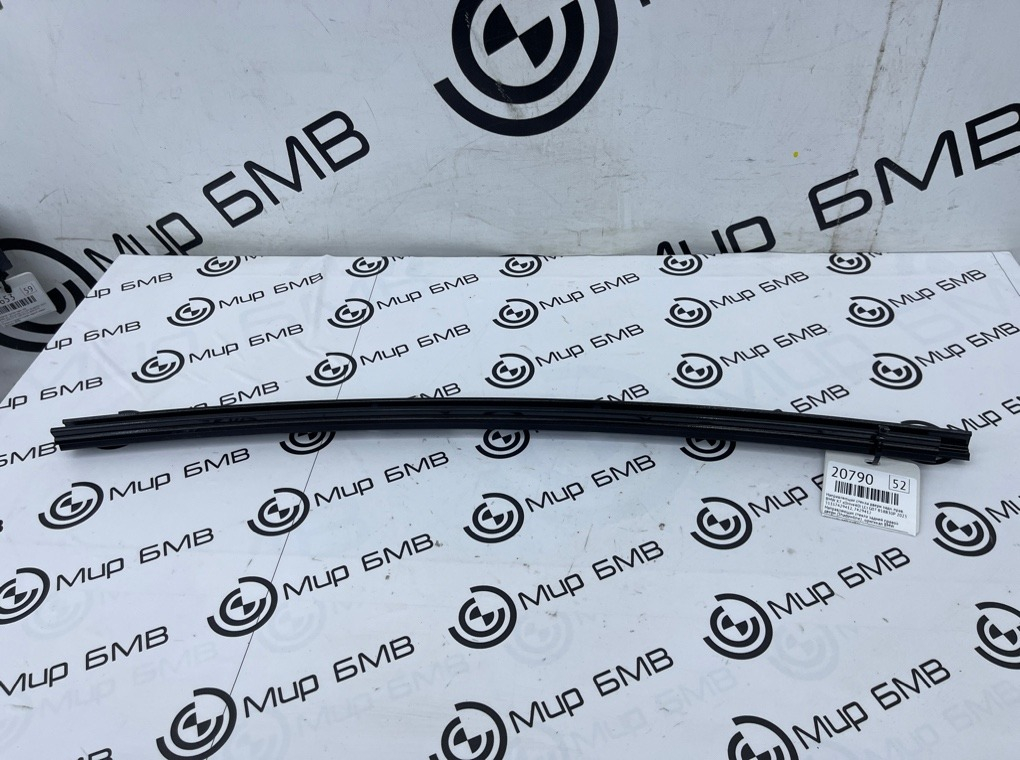 Направляющая стекла двери BMW X7 xDrive40i LCI 2023 G07 B58B30P Задн. Прав.