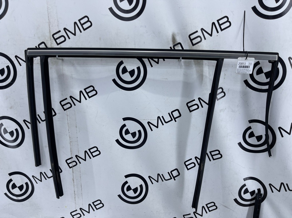 Уплотнитель стекла двери BMW X7 xDrive40i LCI 2023 G07 B58B30P Задн. Лев.