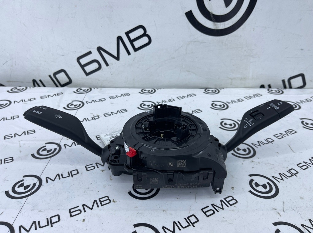 Блок подрулевых переключателей BMW X5 xDrive50e LCI 2023 G05 B58B30S