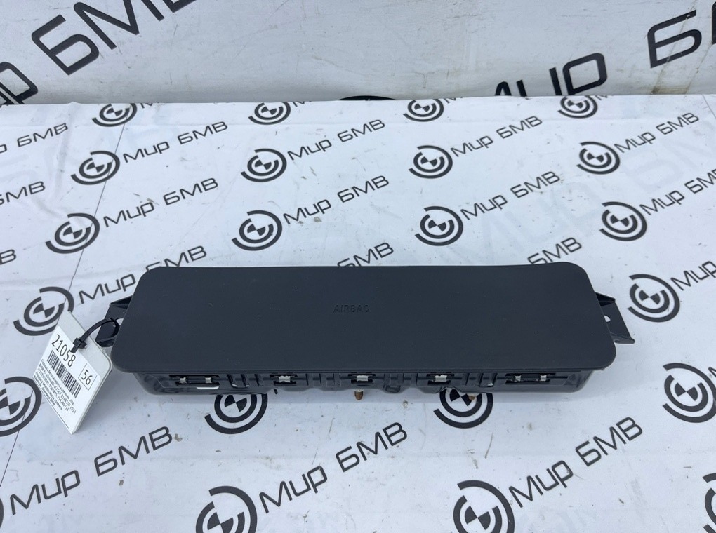 Подушка безопасности коленная BMW X7 xDrive40i LCI 2023 G07 B58B30P Лев.