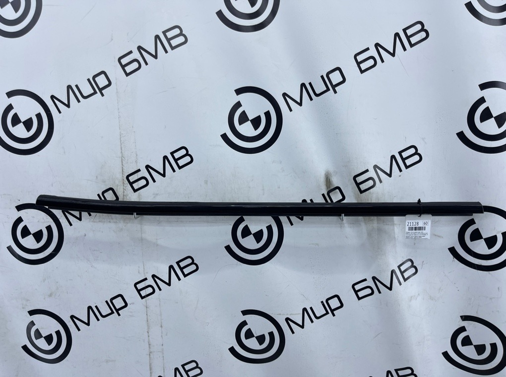 Молдинг стекла двери BMW X5 xDrive50e LCI 2023 G05 B58B30S Задн. Прав.