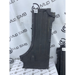 Пыльник кузова BMW X7 xDrive40i LCI 2023 G07 B58B30P Перед. Прав.