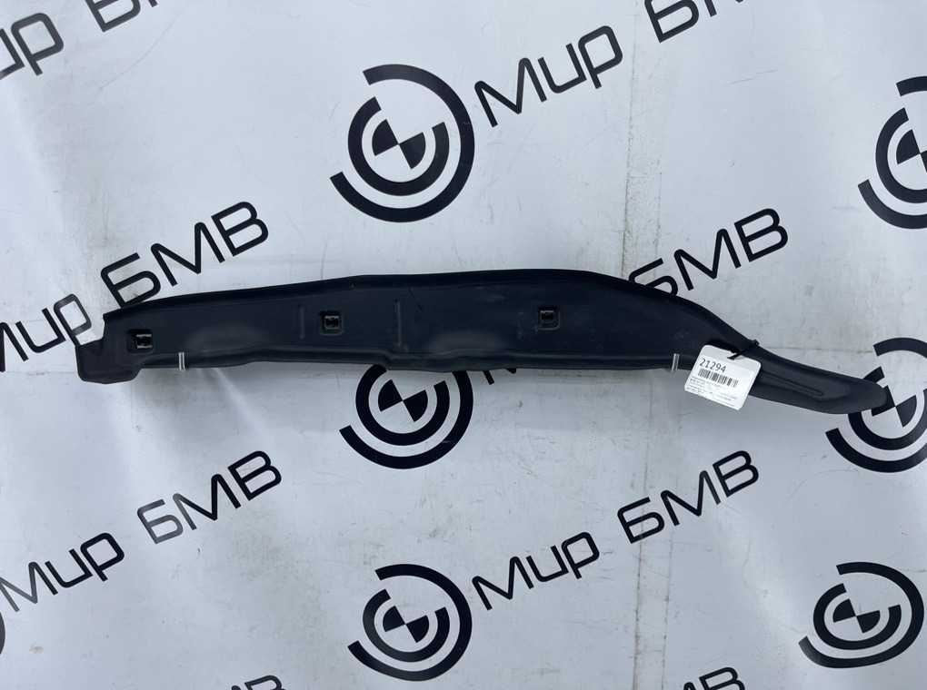 Уплотнитель крыла BMW X5 G05 Перед. Лев.