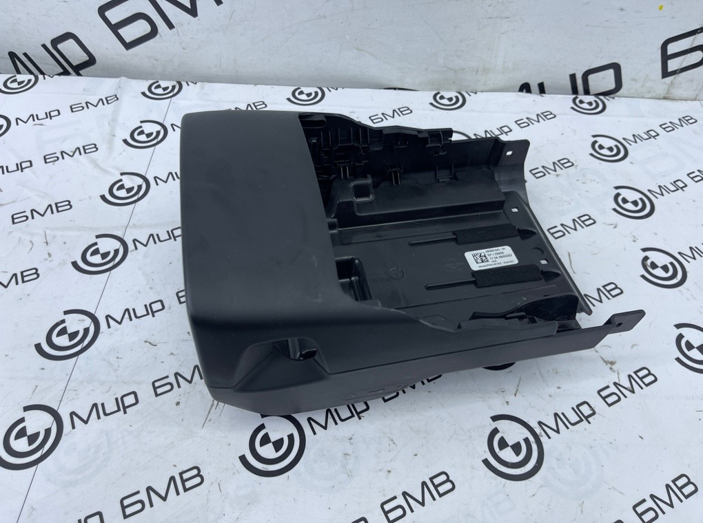 Кожух рулевой колонки BMW X5 G05