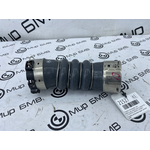 Патрубок интеркулера BMW X6 xDrive30d M Sport LCI 45216 G06 B57D30B Прав.
