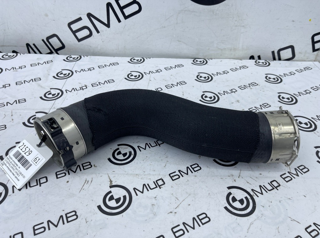 Патрубок интеркулера BMW X6 xDrive30d M Sport LCI 45216 G06 B57D30B Лев.