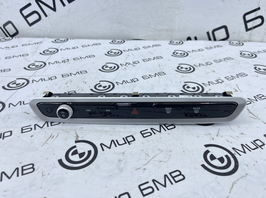 Панель управления BMW X5 xDrive30d LCI 2023 G05 B57D30B