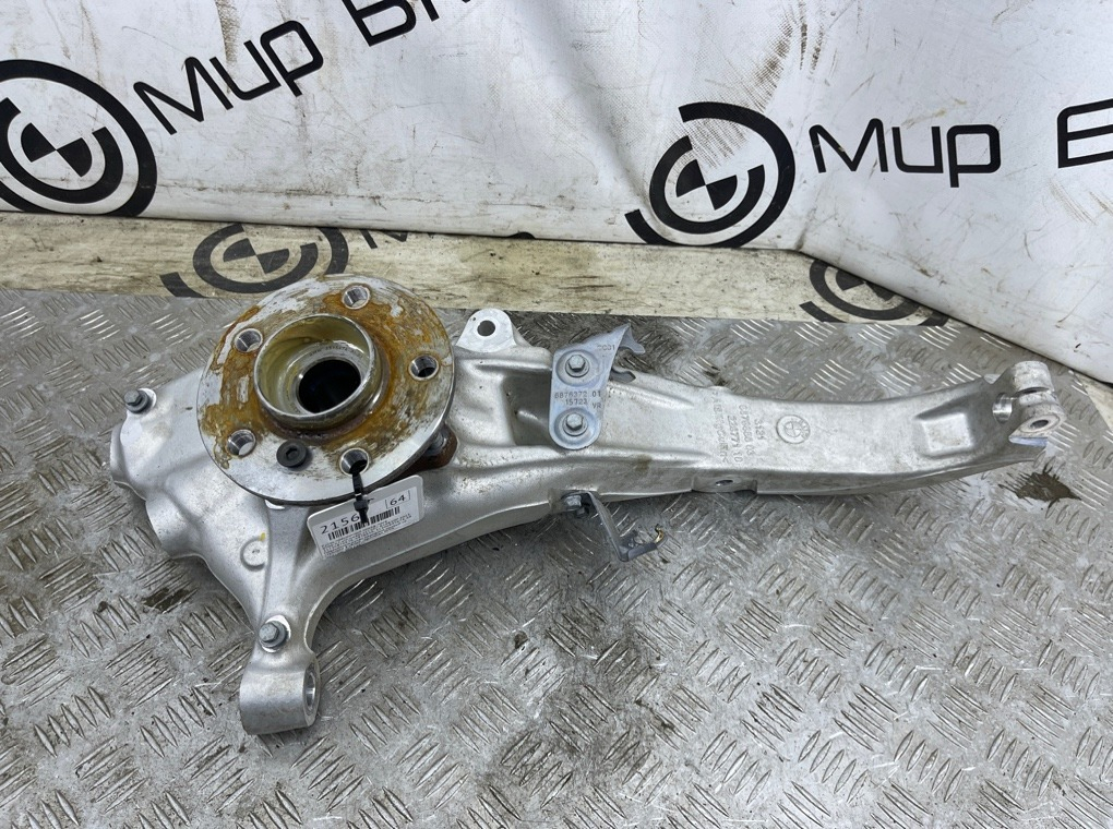 Кулак поворотный BMW X7 xDrive40i LCI 2023 G07 B58B30P Перед. Прав.