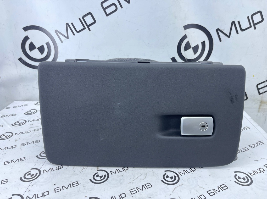 Бардачок BMW X7 xDrive40i LCI 2023 G07 B58B30P Перед. Прав.