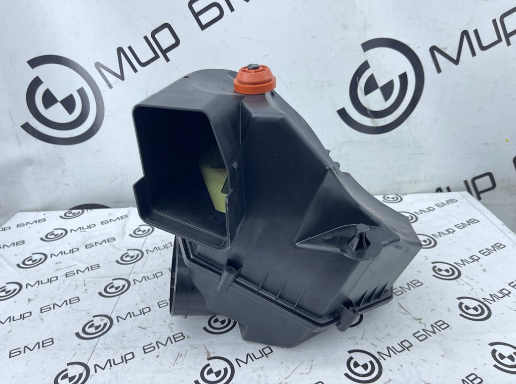 Корпус воздушного фильтра BMW X7 xDrive40i LCI 2023 G07 B58B30P