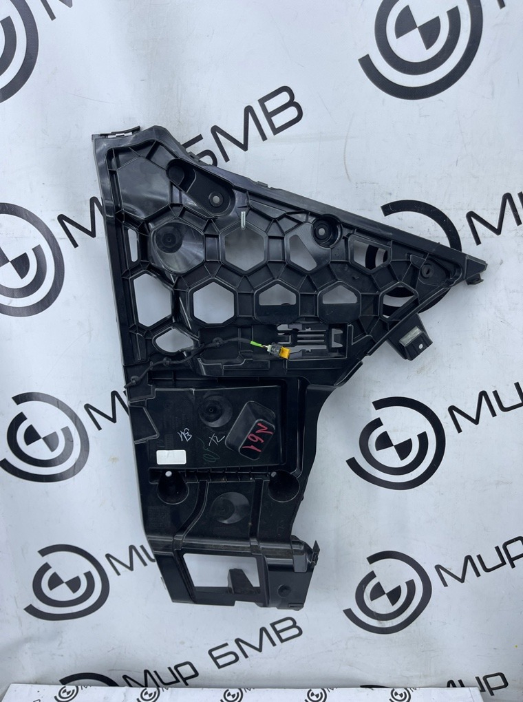 Кронштейн бампера BMW X6 xDrive30d M Sport LCI 45216 G06 B57D30B Задн. Прав.