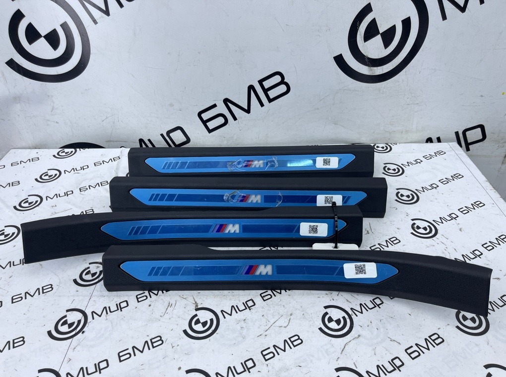 Накладки салона декоративные BMW X7 xDrive40i LCI 2023 G07 B58B30P