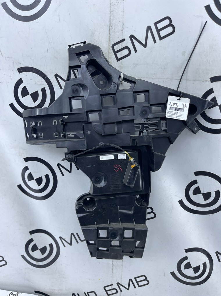 Кронштейн бампера BMW X5 M Competition LCI 2023 F95 S68B44A Задн. Прав.