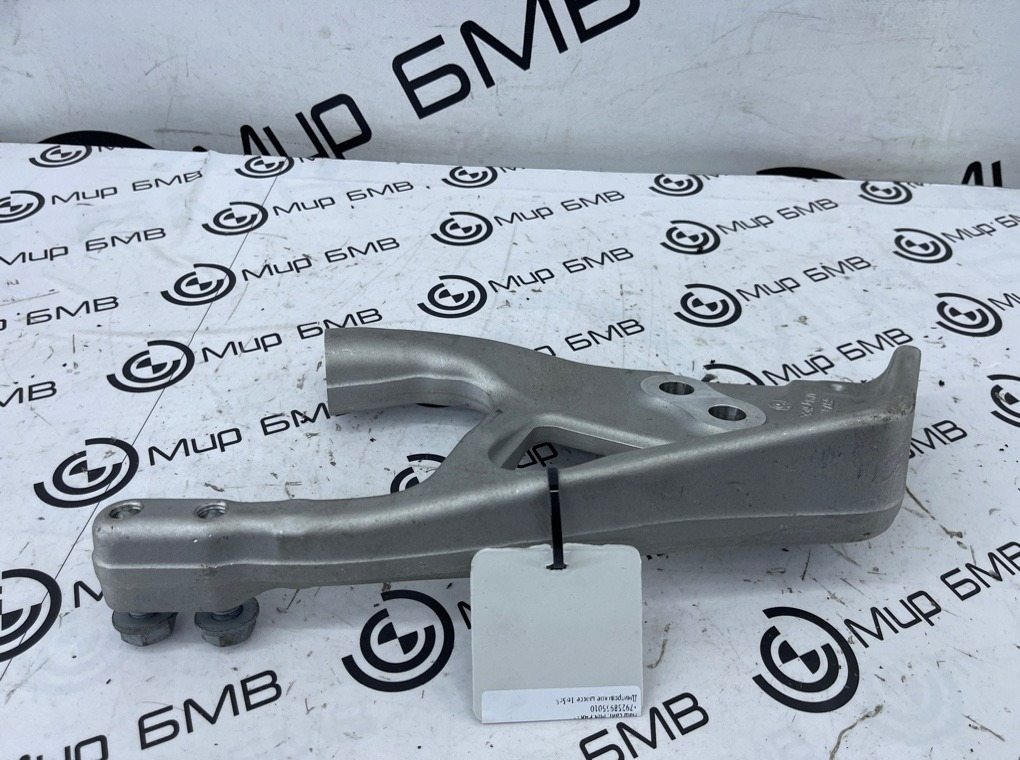 Кронштейн подрамника BMW X7 xDrive40i LCI 2023 G07 B58B30P Перед. Лев.