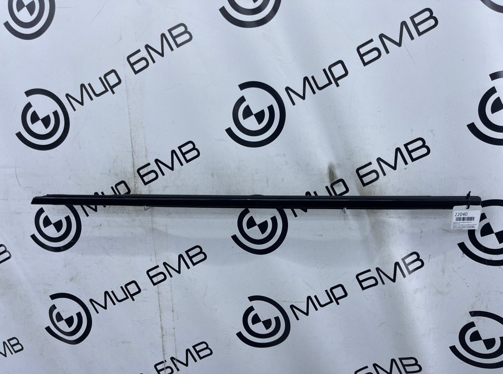 Молдинг стекла двери BMW X5 G05 Перед. Лев.