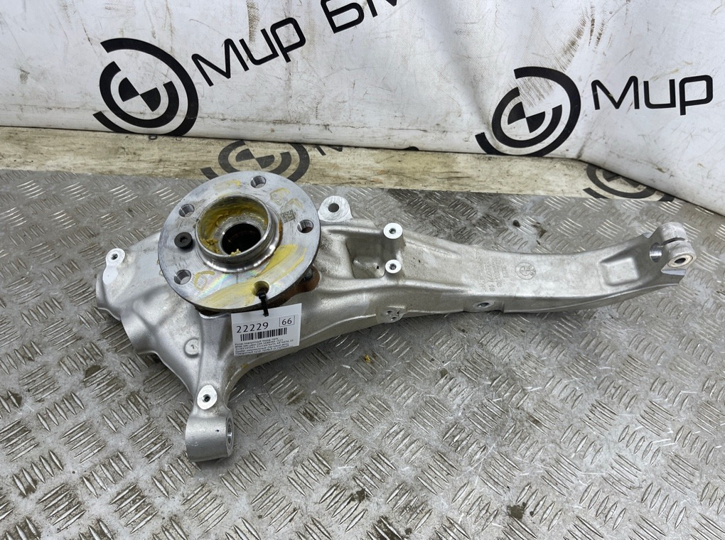 Кулак поворотный BMW XM Label 2023 G09 S68B44A Перед. Прав.