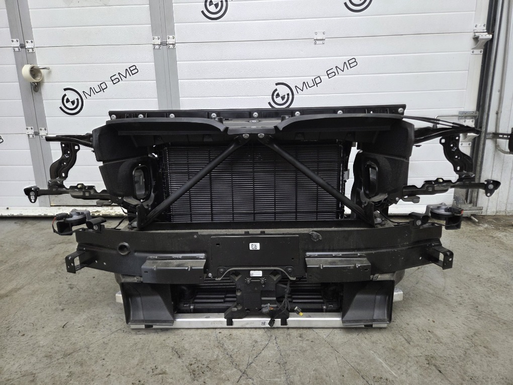 Передняя панель в сборе BMW XM Label 2023 G09 S68B44A