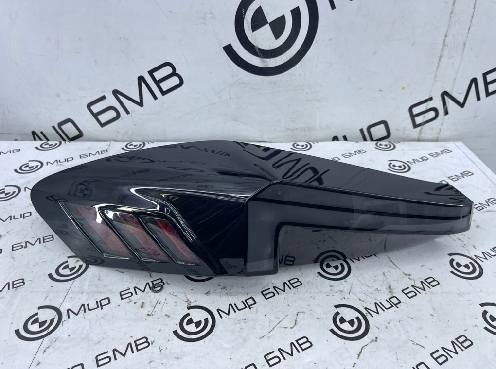 Фонарь задний BMW XM Label 2023 G09 S68B44A Лев.