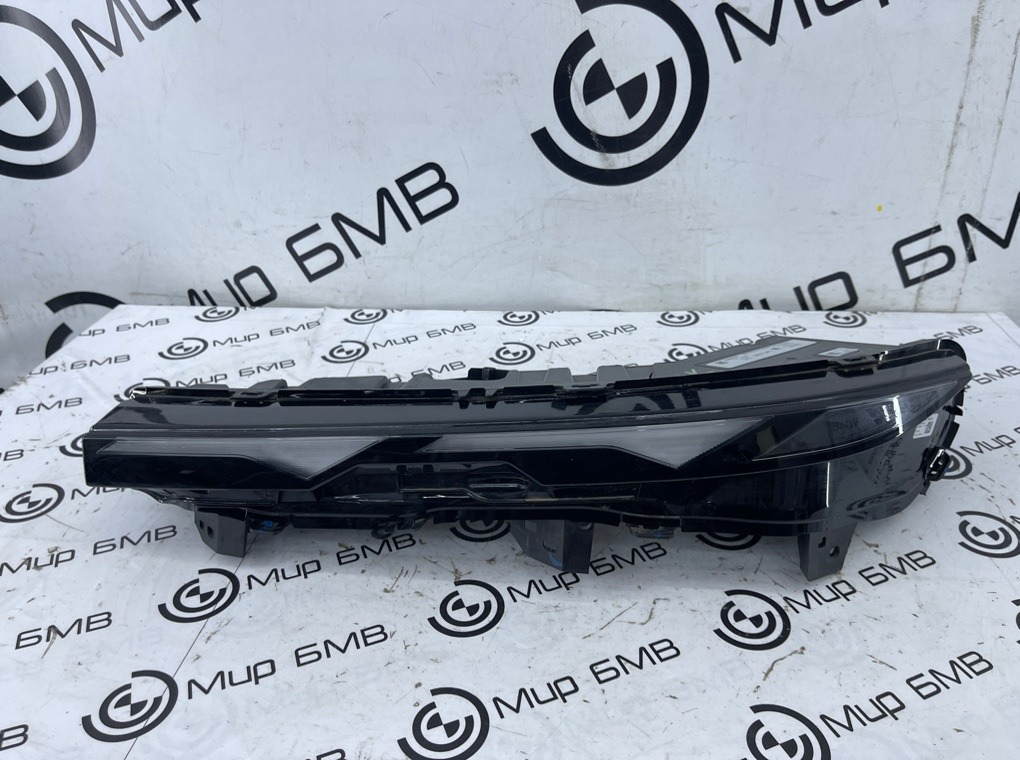 Фара светодиодная BMW XM Label 2023 G09 S68B44A Прав.