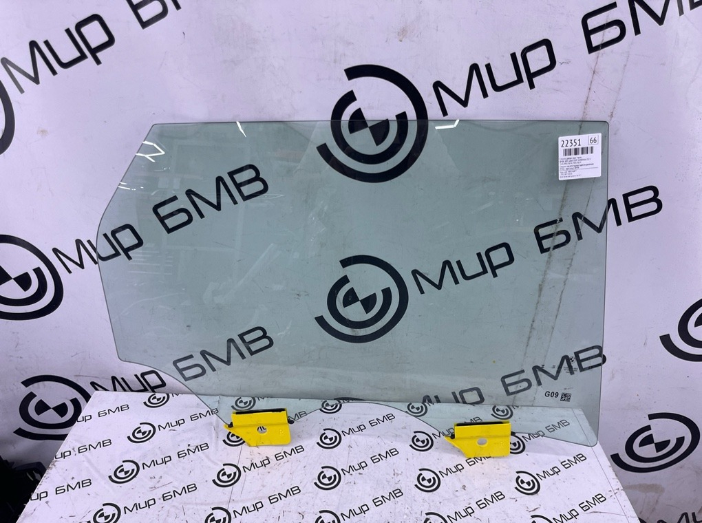 Стекло двери BMW XM Label 2023 G09 S68B44A Задн. Прав.