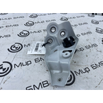 Кронштейн крыла BMW X6 xDrive30d M Sport 2023 G06 B57D30B Перед. Лев.